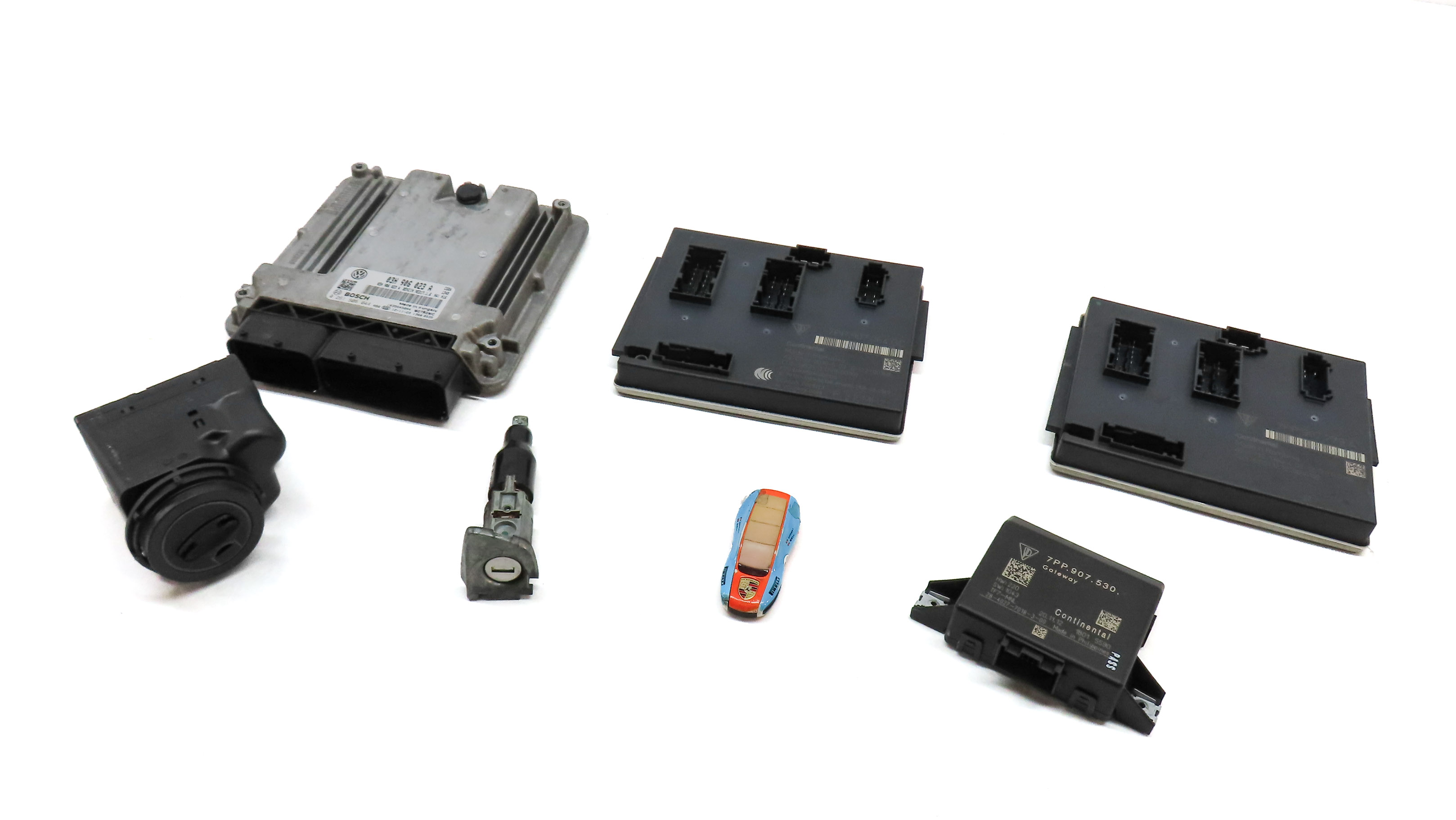 2011-2018 PORSCHE CAYENNE (958) 3.6L ENGINE ECM BCM IMMOBILIZER MODULE KEY SET — exact item pictured